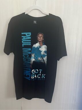 Paul McCartney Got Back Official 2022 Tour Black Graphic Tee NWOT